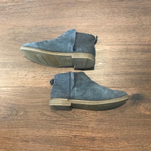 Toms Side Zip Gray Ankle Booties - Picture 5 of 8